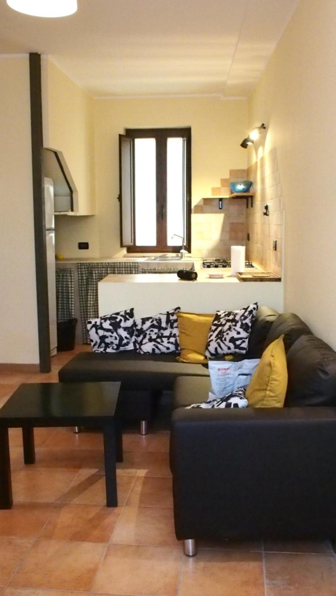La Casa Di B Villa Paganica Exteriör bild